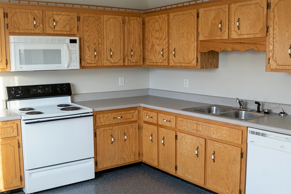 Apartment interior features at Blue Grass Meadows in Clarksville, Tennessee